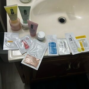 Skin & Hair Care Sample Bundle